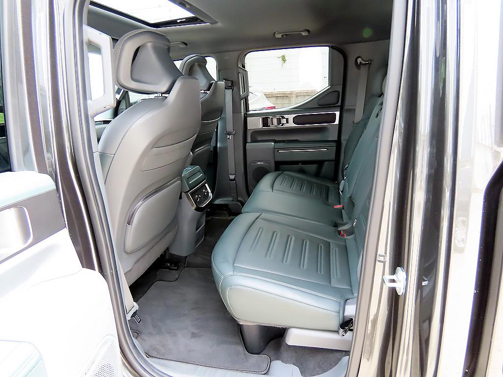 KIA Tasman - Vista 6