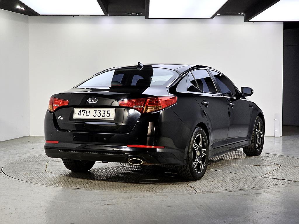 KIA K5 - Vista 4
