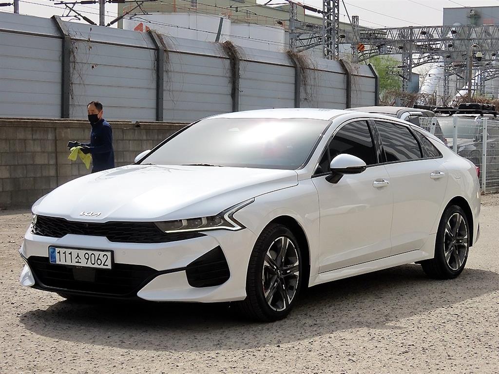 KIA K5 - Vista 2