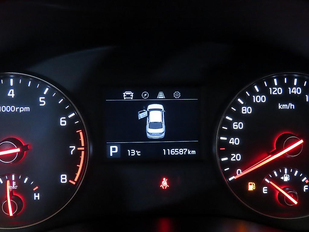 KIA K7 - Vista 9