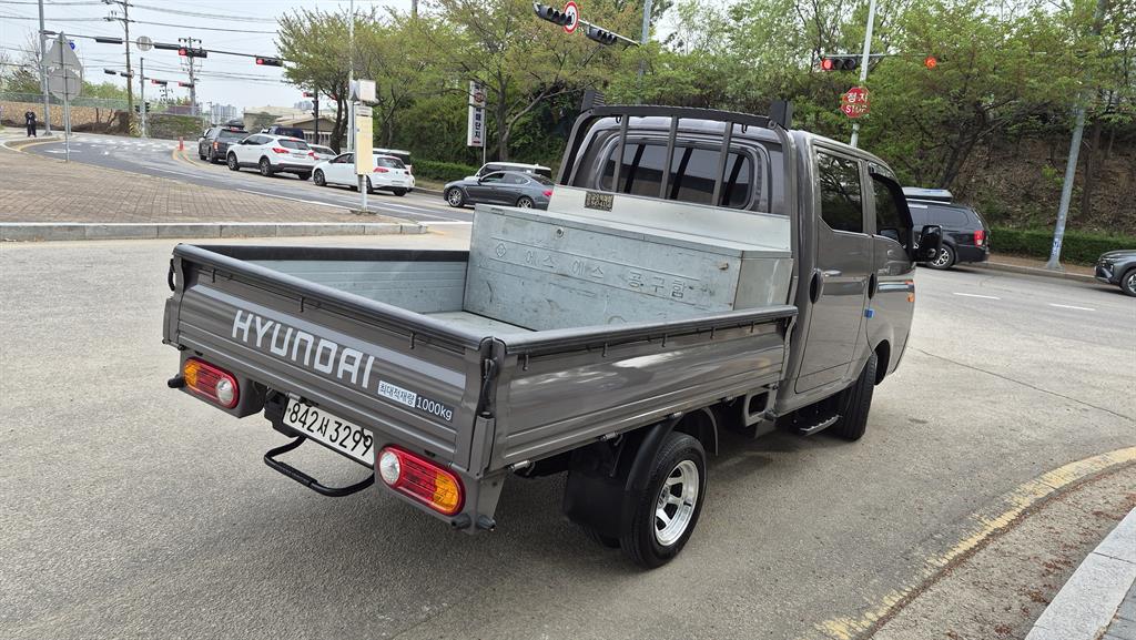 Small Truck Cargo (small) - Vista 3