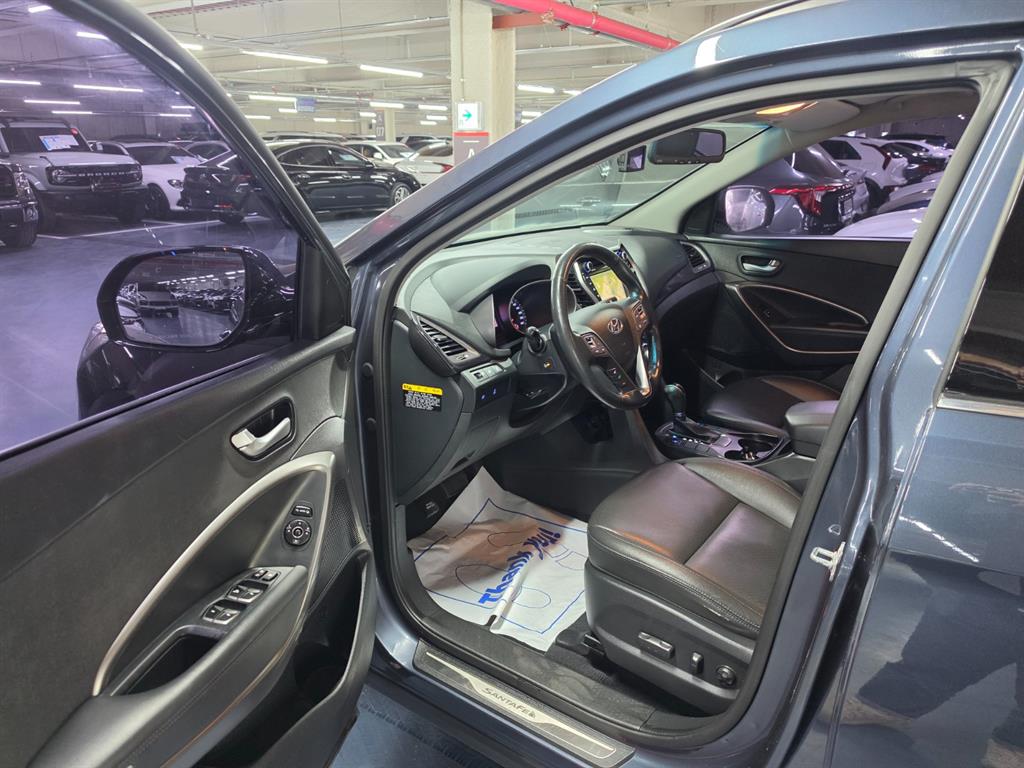 HYUNDAI Santa Fe - Vista 7