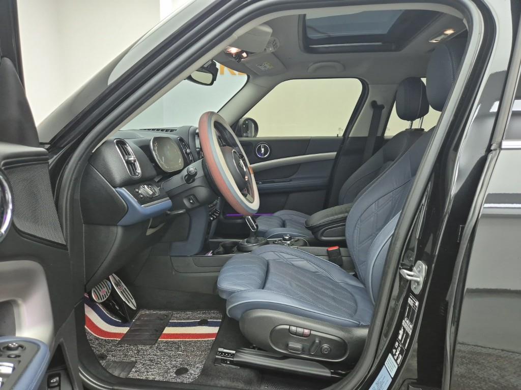 Mini Countryman - Vista 11