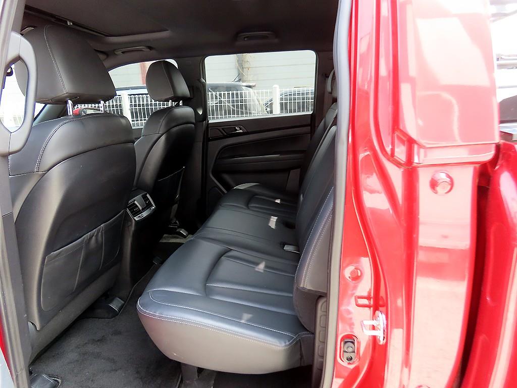 Ssangyong Rexton - Vista 6