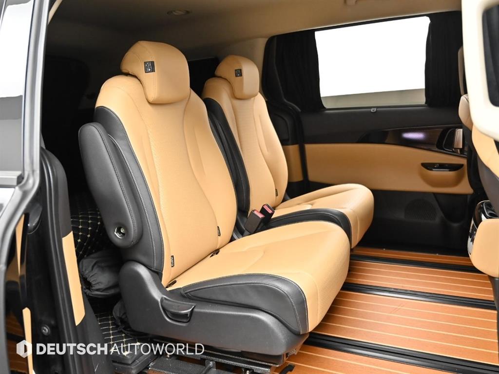 KIA Carnival - Vista 10