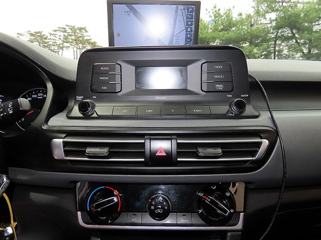 KIA Seltos 2021 - Importación desde Corea - HF Imports Iquique - Foto 13