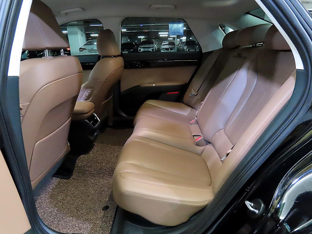 HYUNDAI Grandeur - Vista 7