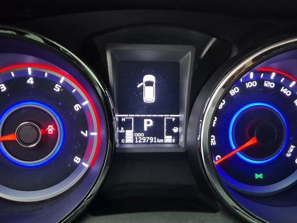 Ssangyong Tivoli - Vista 6