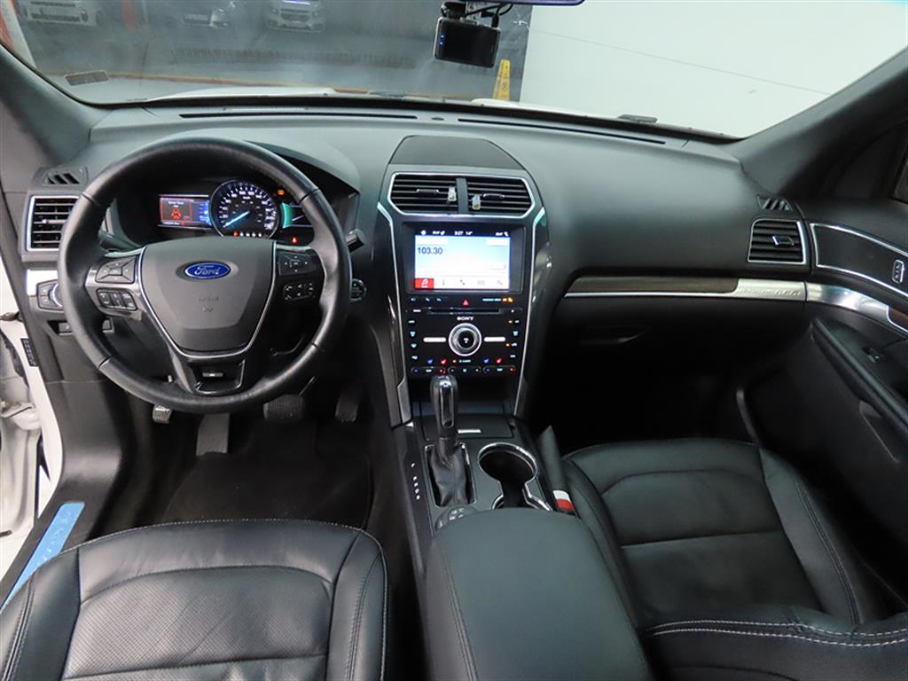 Ford Explorer - Vista 7