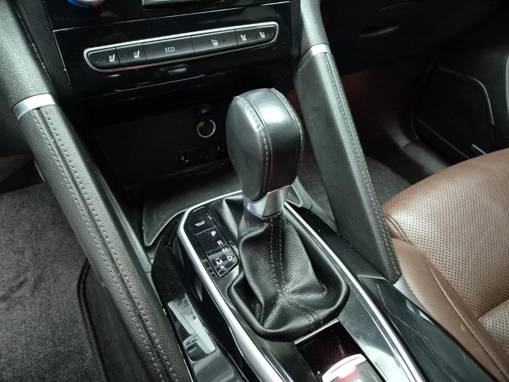 SAMSUNG QM6 2020 Blanco - Importación desde Corea - HF Imports Iquique - Foto 13