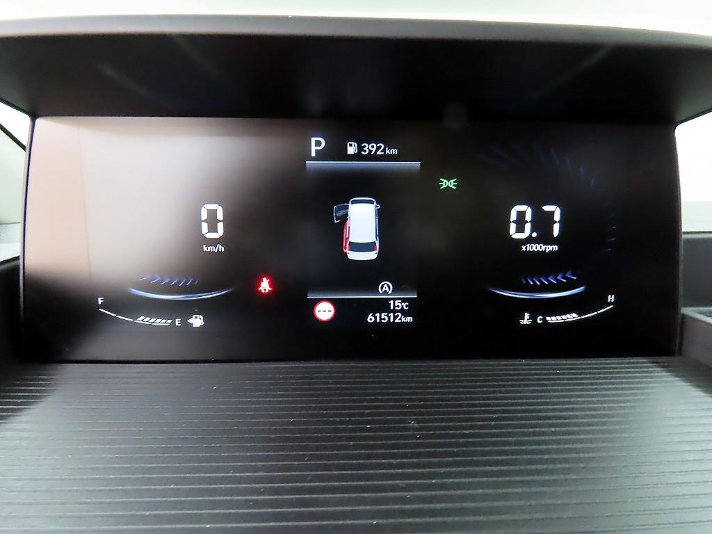 HYUNDAI Staria - Vista 8