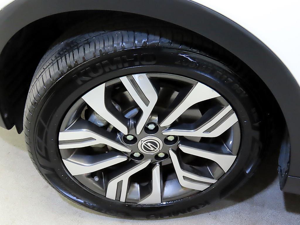 Ssangyong Tivoli 2018 Blanco - Importación desde Corea - HF Imports Iquique - Foto 18