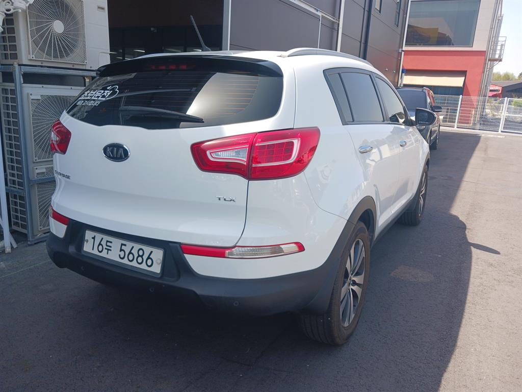 KIA Sportage - Vista 2