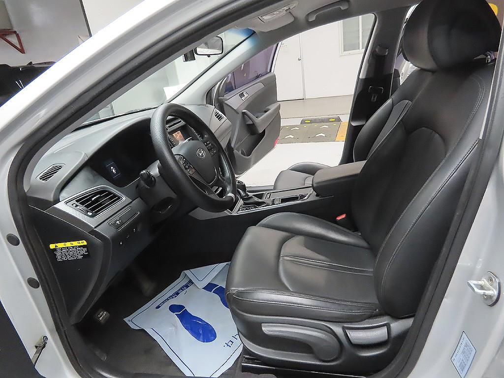 HYUNDAI Sonata 2017 Gris - Importación desde Corea - HF Imports Iquique - Foto 12