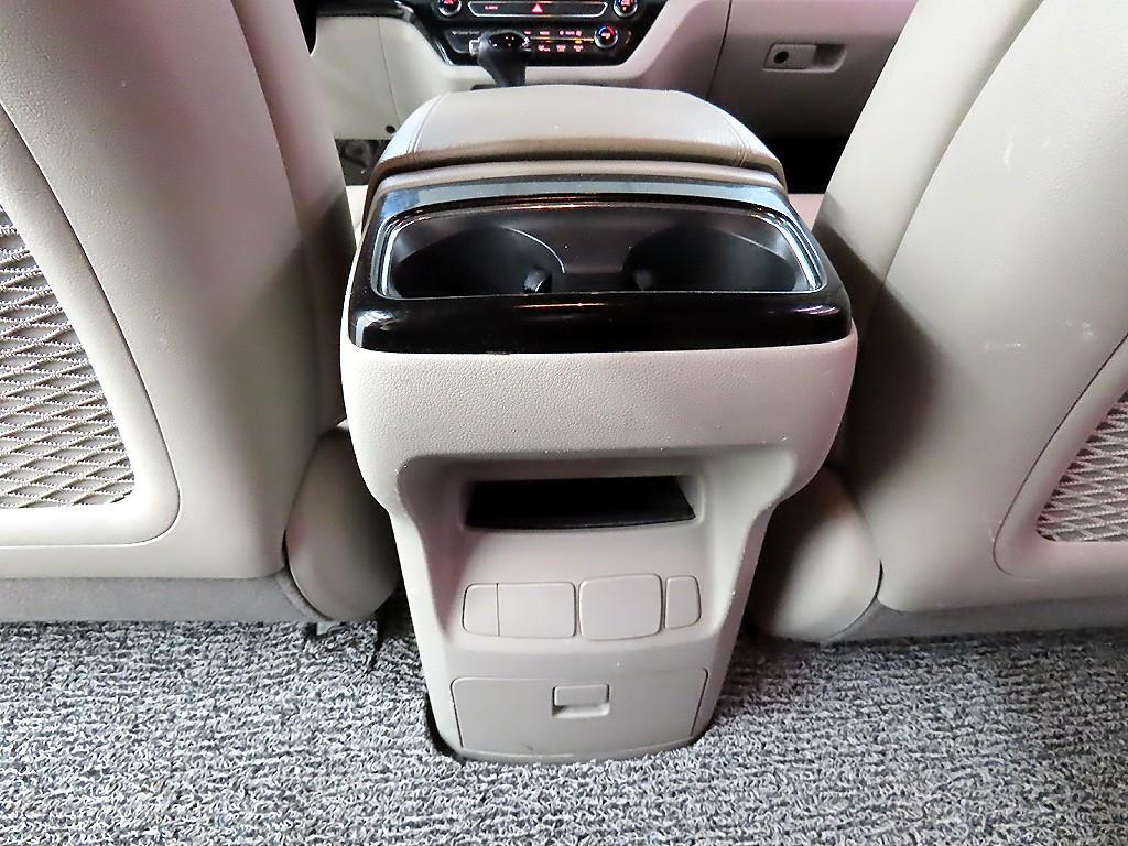 KIA Carnival 2016 Gris - Importación desde Corea - HF Imports Iquique - Foto 13