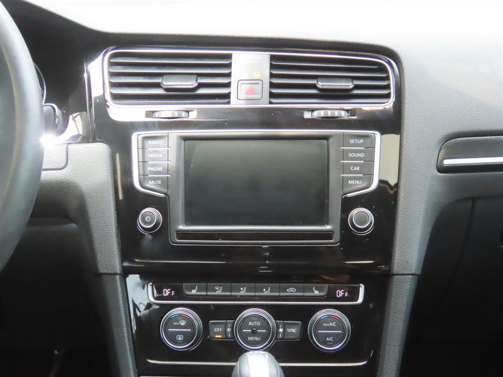 Volkswagen Golf 2016 Blanco - Importación desde Corea - HF Imports Iquique - Foto 9