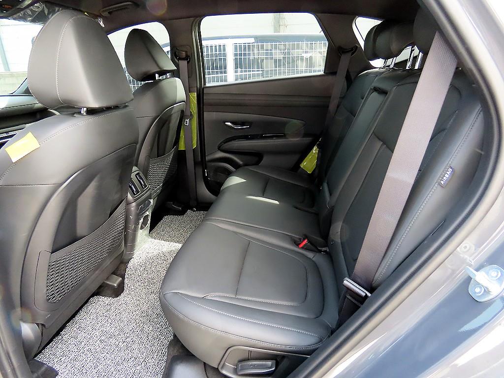 HYUNDAI Tucson - Vista 6