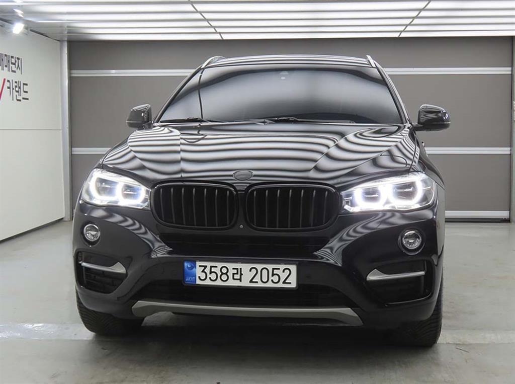 BMW X6 - Vista 2