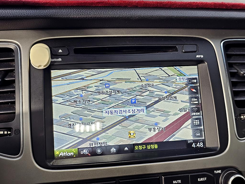 KIA Carens - Vista 12
