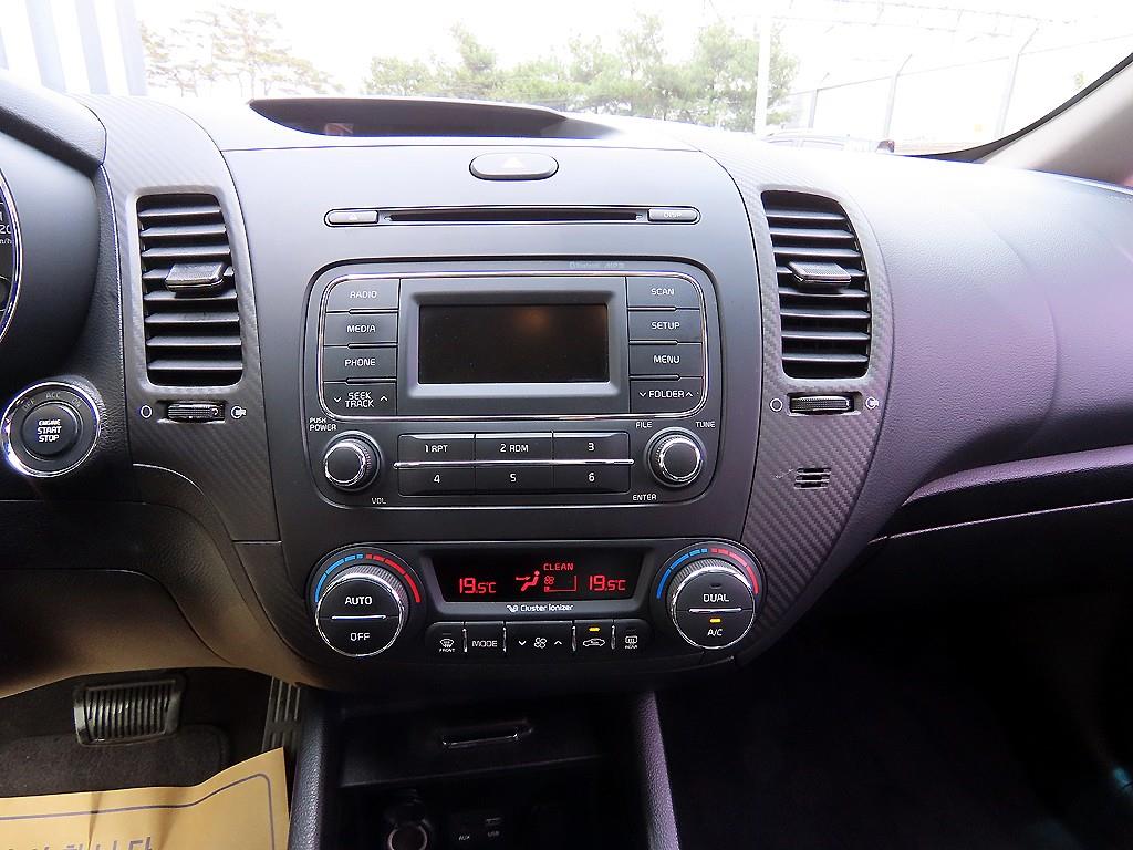 KIA K3 2015 Blanco - Importación desde Corea - HF Imports Iquique - Foto 13