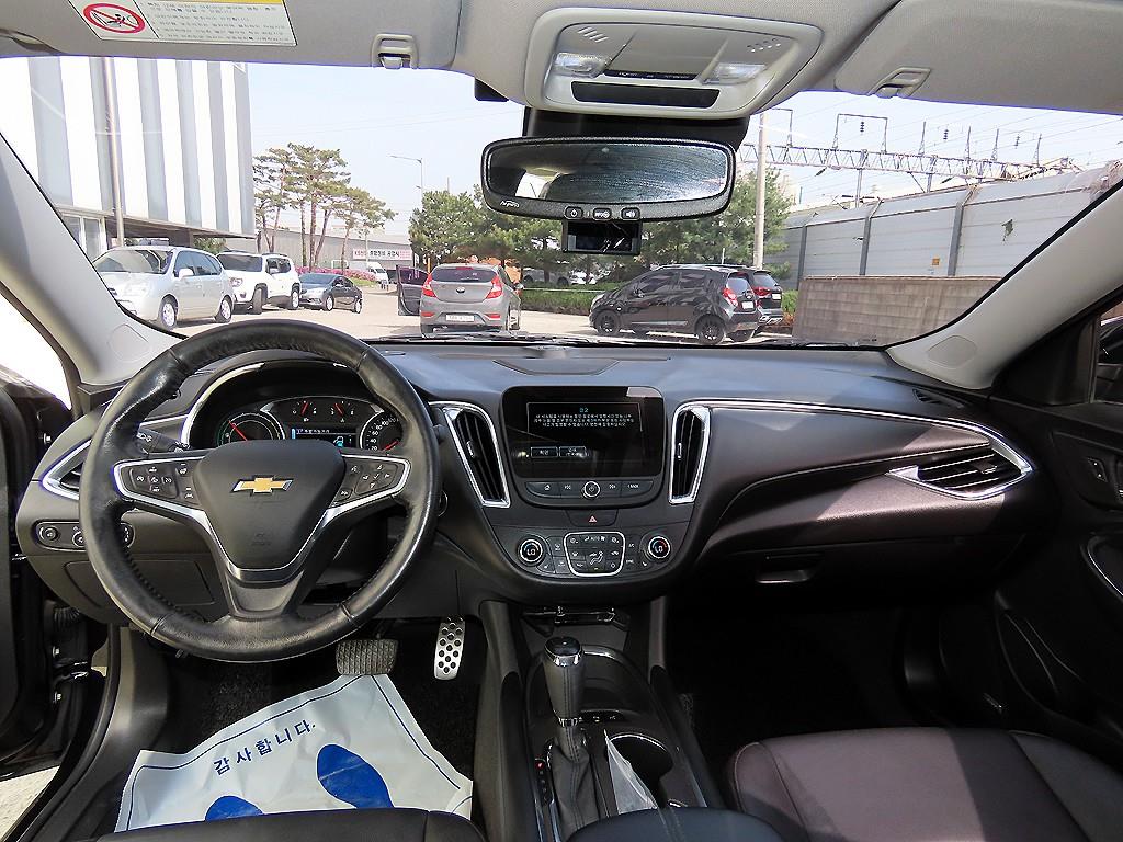 Chevrolet Malibu - Vista 7