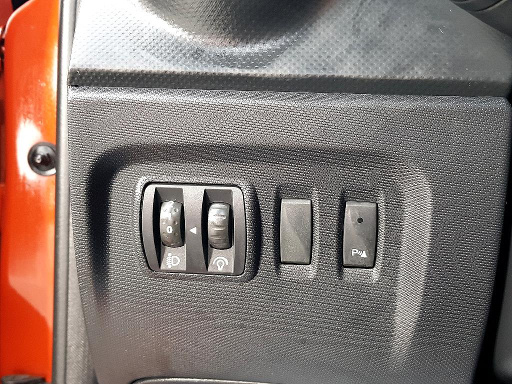 SAMSUNG QM3 - Vista 11