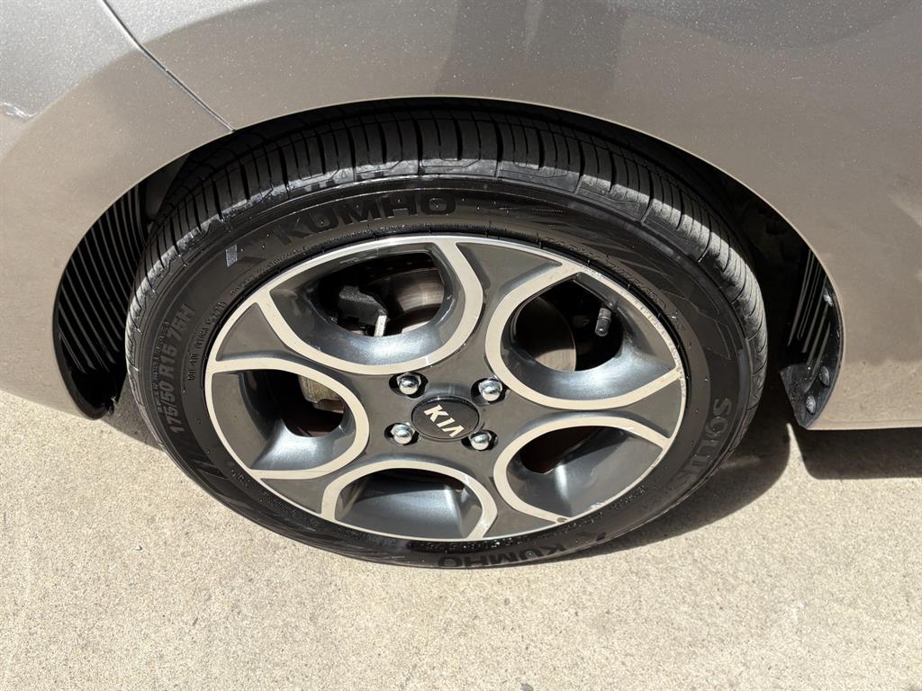 KIA Morning - Vista 8