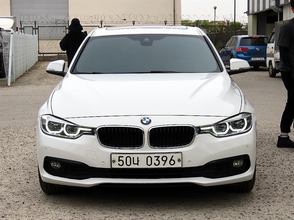 BMW 3 series 2016 Blanco - Importación desde Corea - HF Imports Iquique - Foto 1
