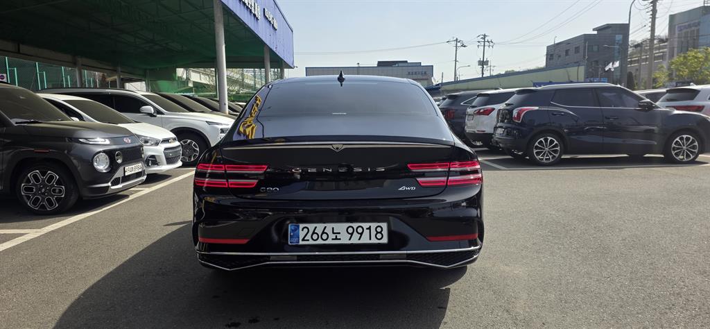 Genesis G80 2024 Negro - Importación desde Corea - HF Imports Iquique - Foto 16