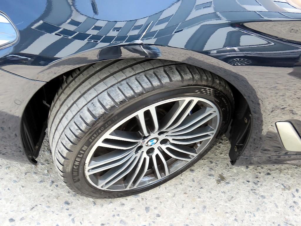 BMW 5 Series 2018 Negro - Importación desde Corea - HF Imports Iquique - Foto 20