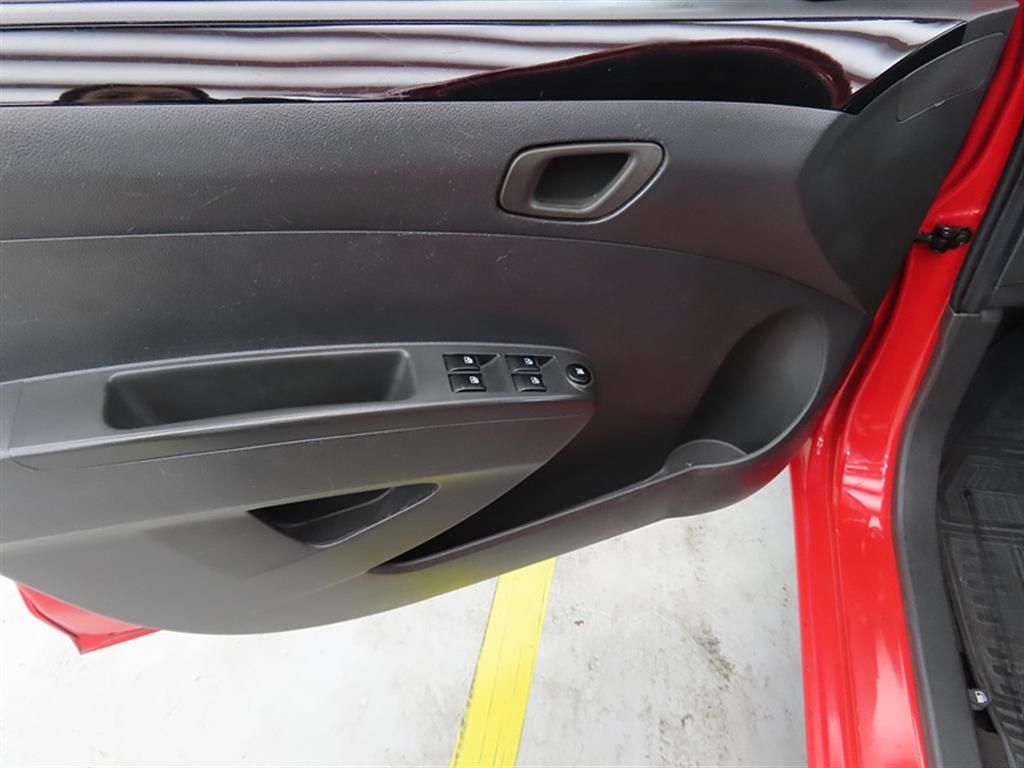 Chevrolet Spark 2012 Rojo - Importación desde Corea - HF Imports Iquique - Foto 13