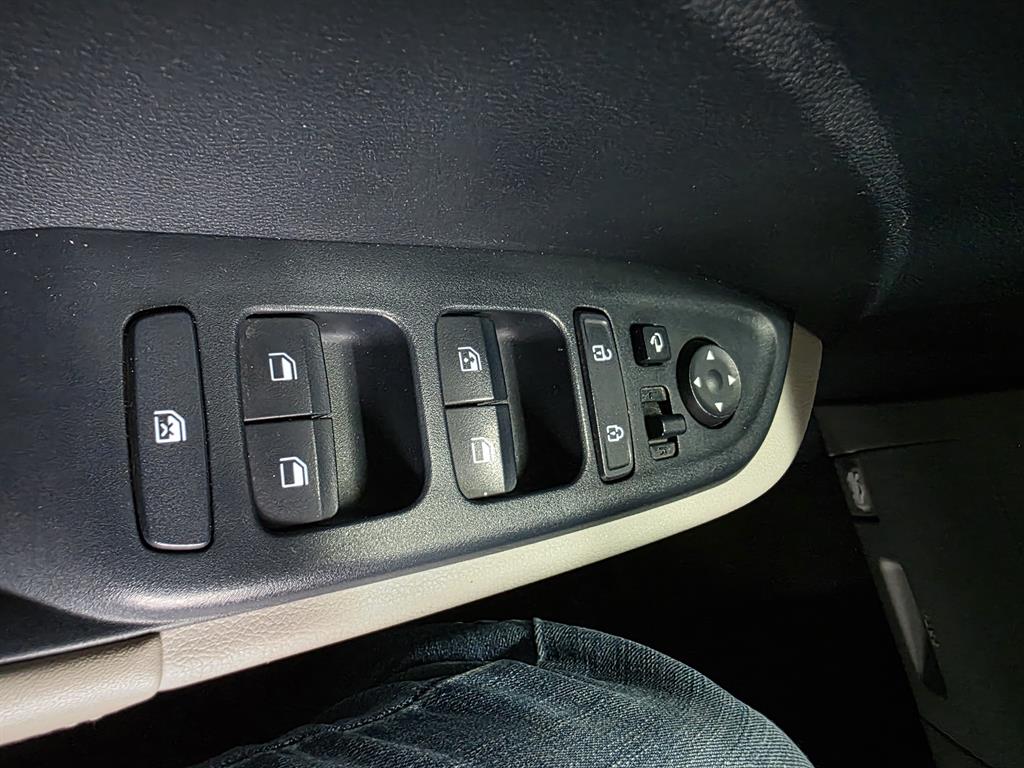 HYUNDAI Venue 2021 Azul - Importación desde Corea - HF Imports Iquique - Foto 14