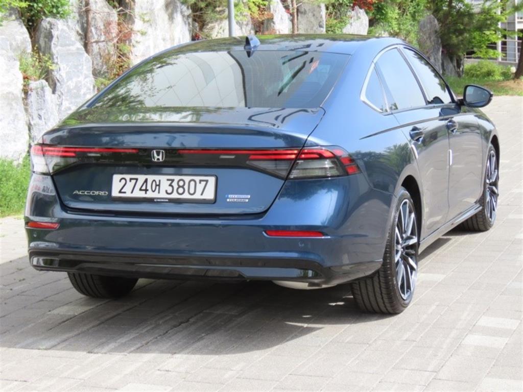 Honda Accord - Vista 5