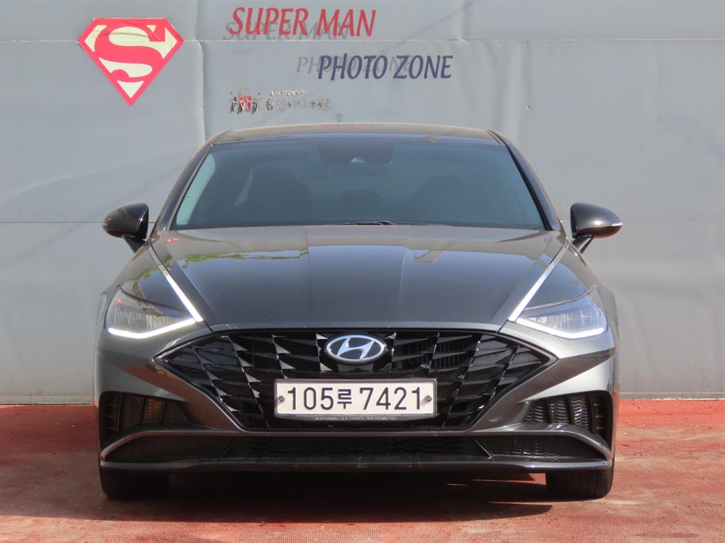 HYUNDAI Sonata - Vista 3