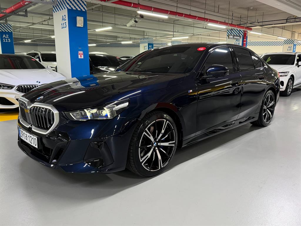 BMW 5 Series - Vista 3