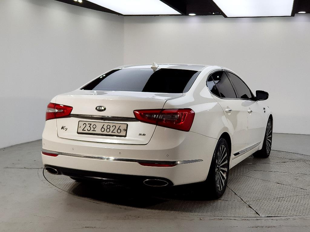 KIA K7 - Vista 4