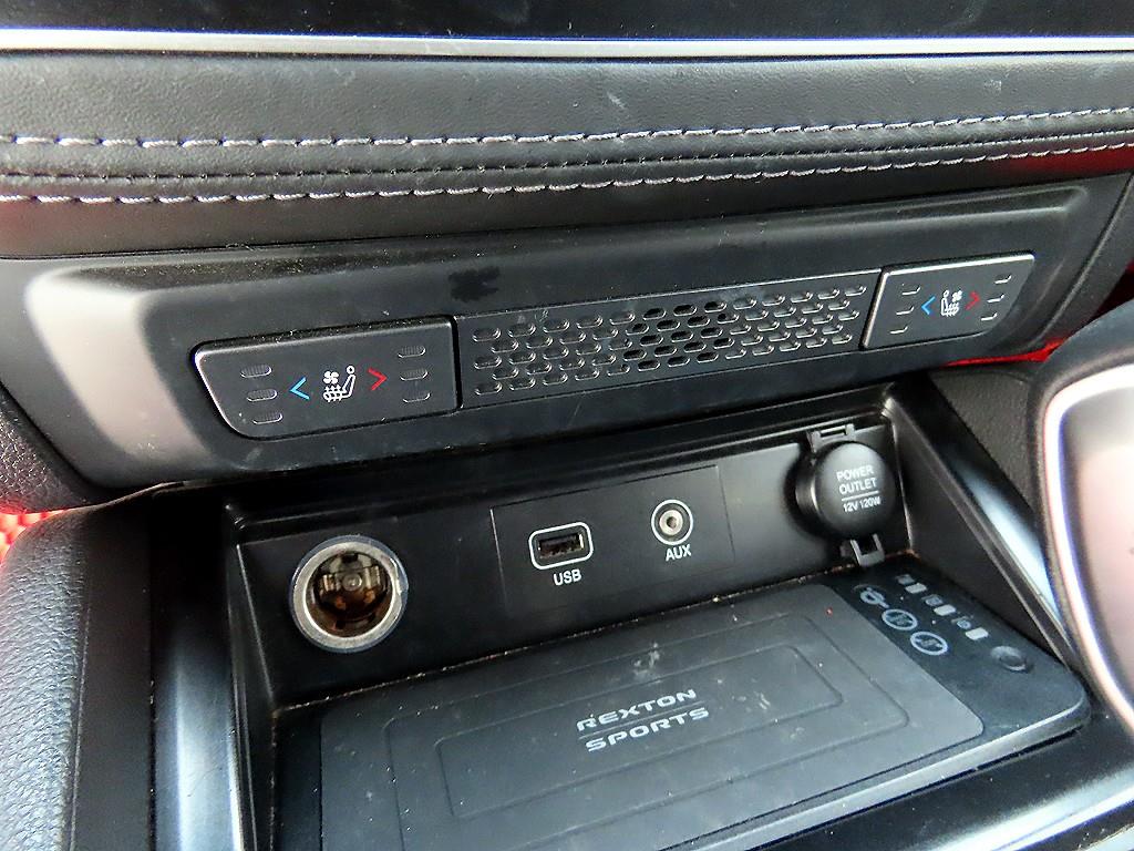 Ssangyong Rexton - Vista 12