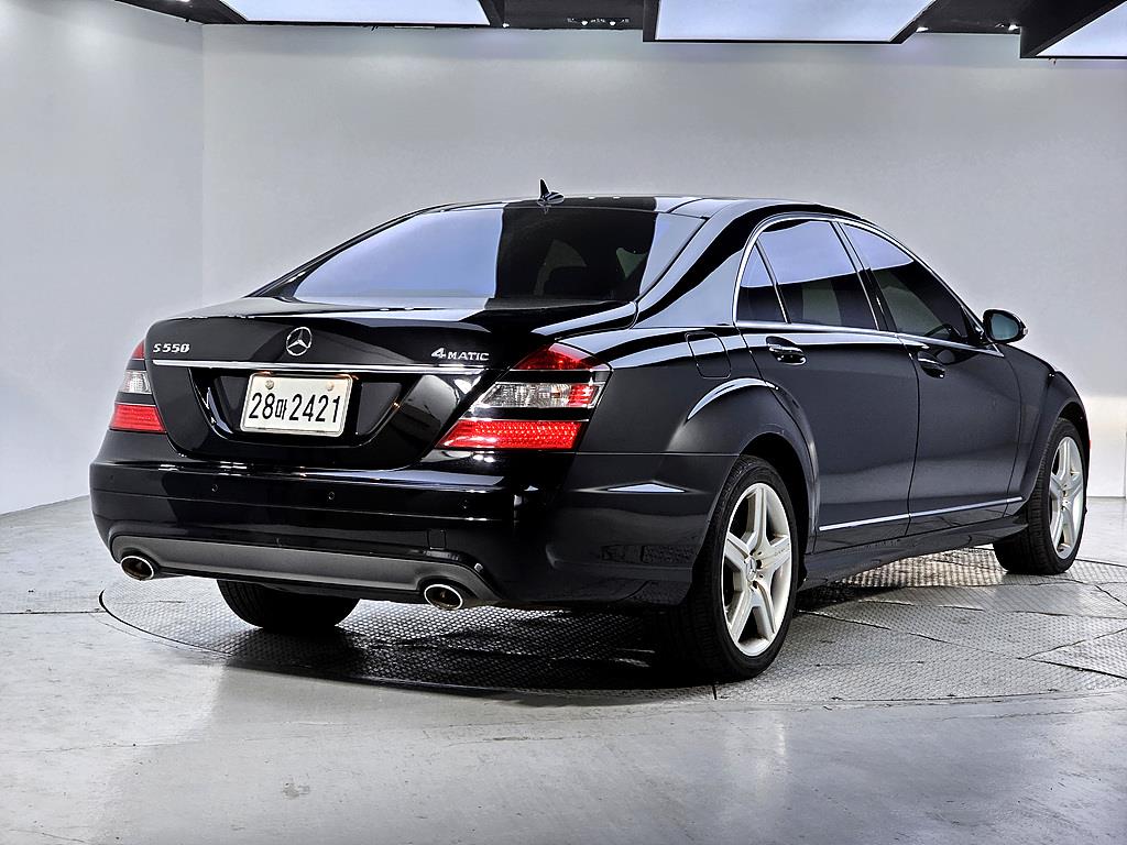 Mercedes Benz S Class - Vista 4