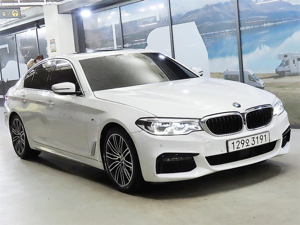 BMW 5 Series 2020 Blanco - Importación desde Corea - HF Imports Iquique - Foto 1