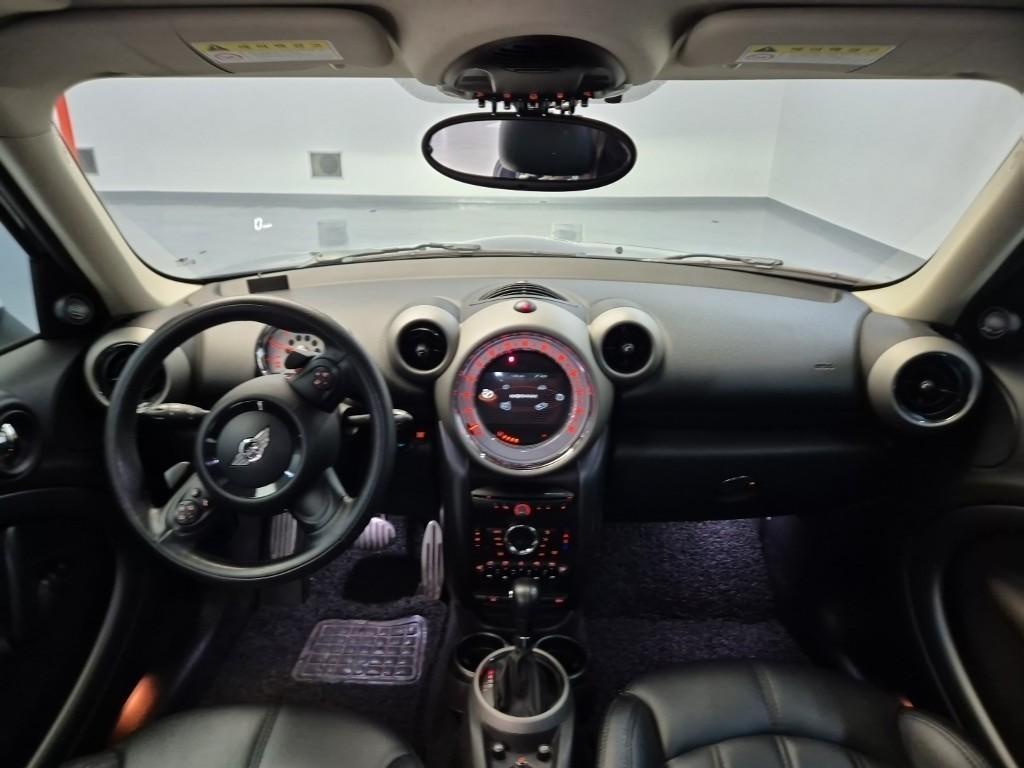 Mini Countryman - Vista 7