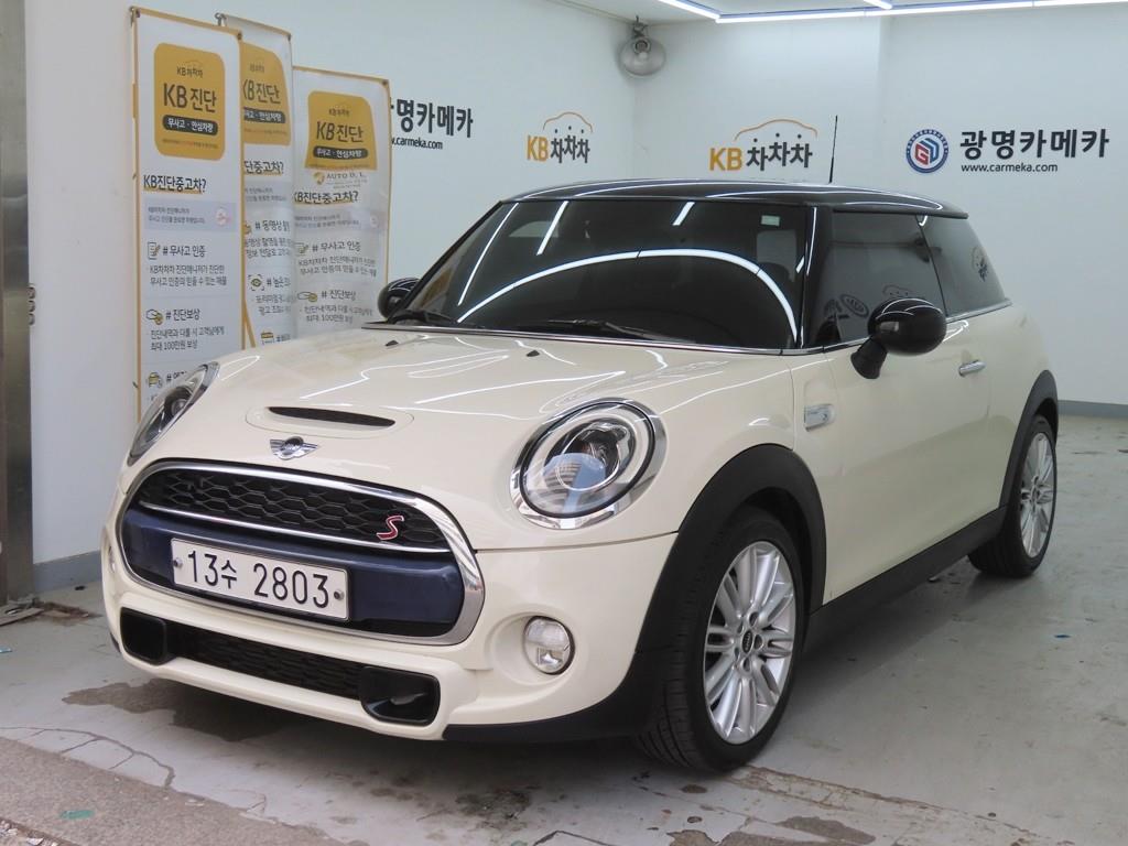 Mini Cooper 2017 Blanco - Importación desde Corea - HF Imports Iquique - Foto 1