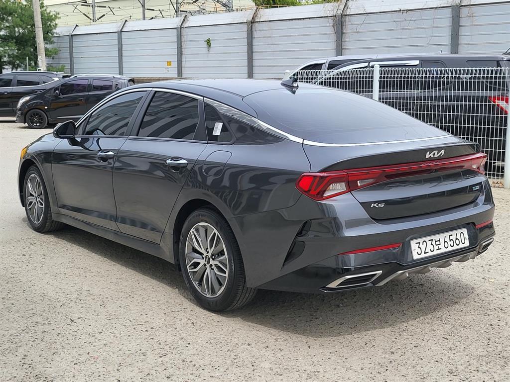 KIA K5 - Vista 3