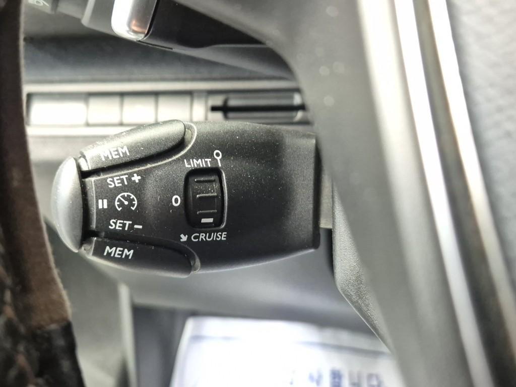 Peugeot 3008 2018 Blanco - Importación desde Corea - HF Imports Iquique - Foto 15