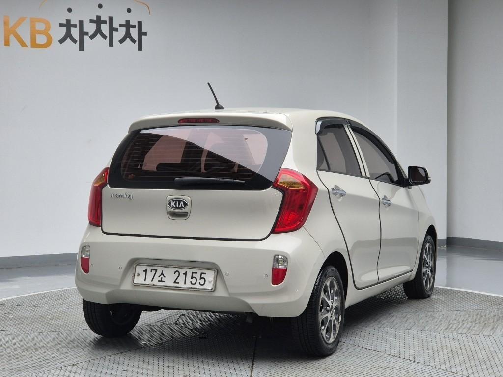 KIA Morning - Vista 3