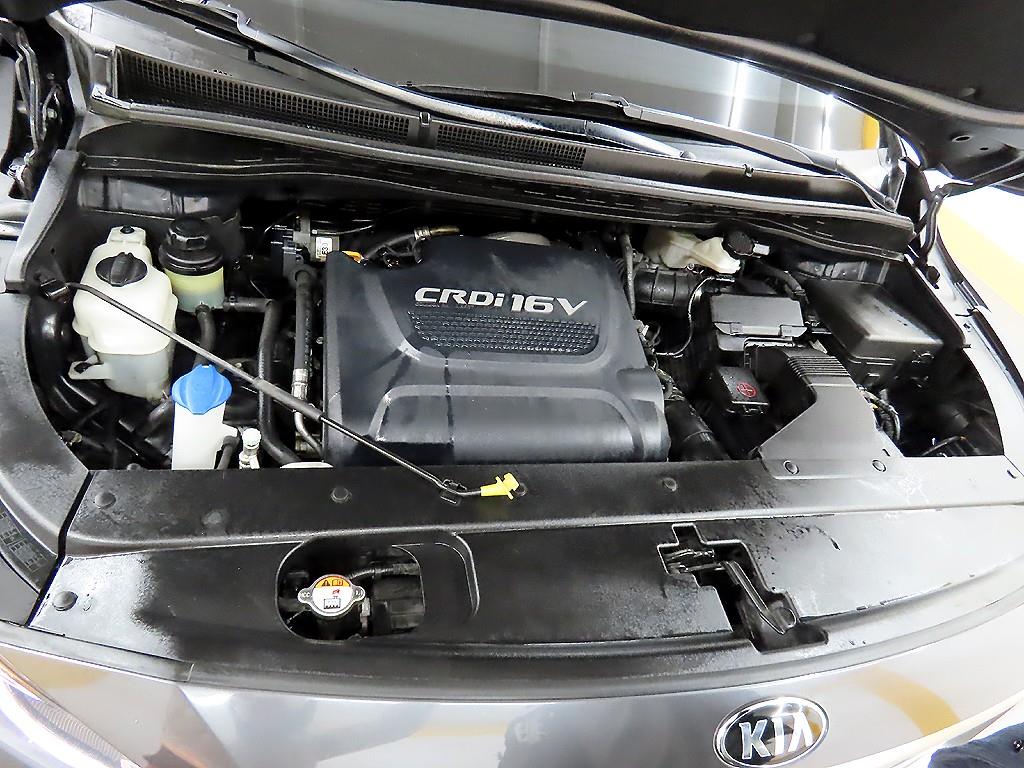 KIA Carnival 2016 Gris - Importación desde Corea - HF Imports Iquique - Foto 19