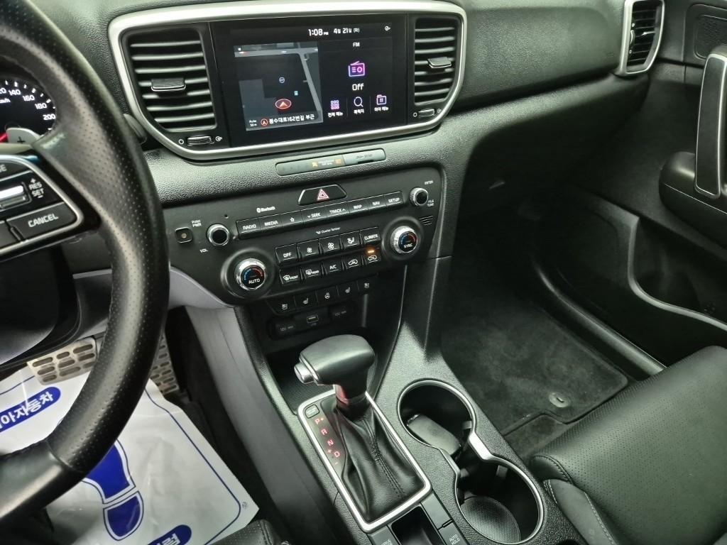 KIA Sportage - Vista 10