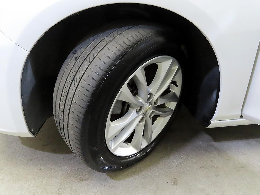 Chevrolet Malibu 2017 Blanco - Importación desde Corea - HF Imports Iquique - Foto 17