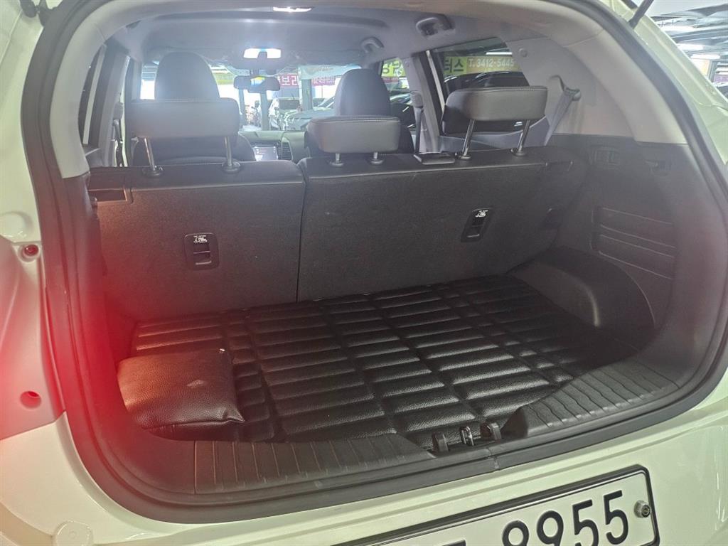 Ssangyong Tivoli 2018 Blanco - Importación desde Corea - HF Imports Iquique - Foto 17