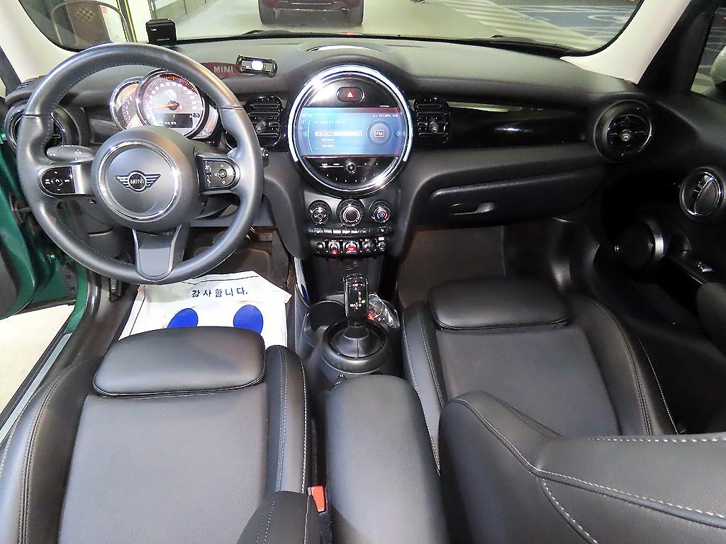 Mini Cooper - Vista 10