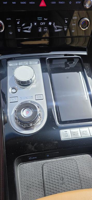 Genesis G80 - Vista 9